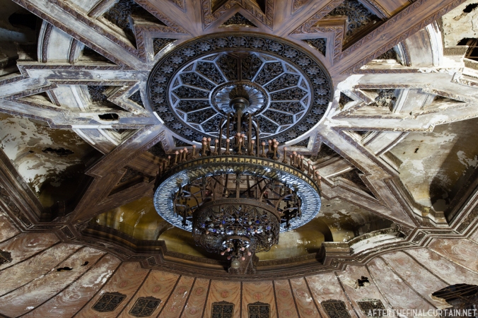 A close up of the auditorium's chandelier. 
